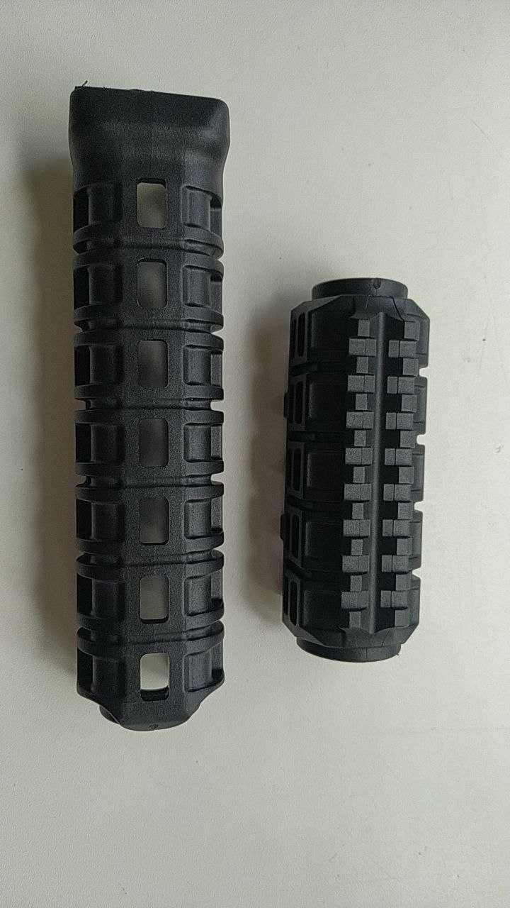 Цівка на АК з M-LOK та пікатінні не використовувалась.