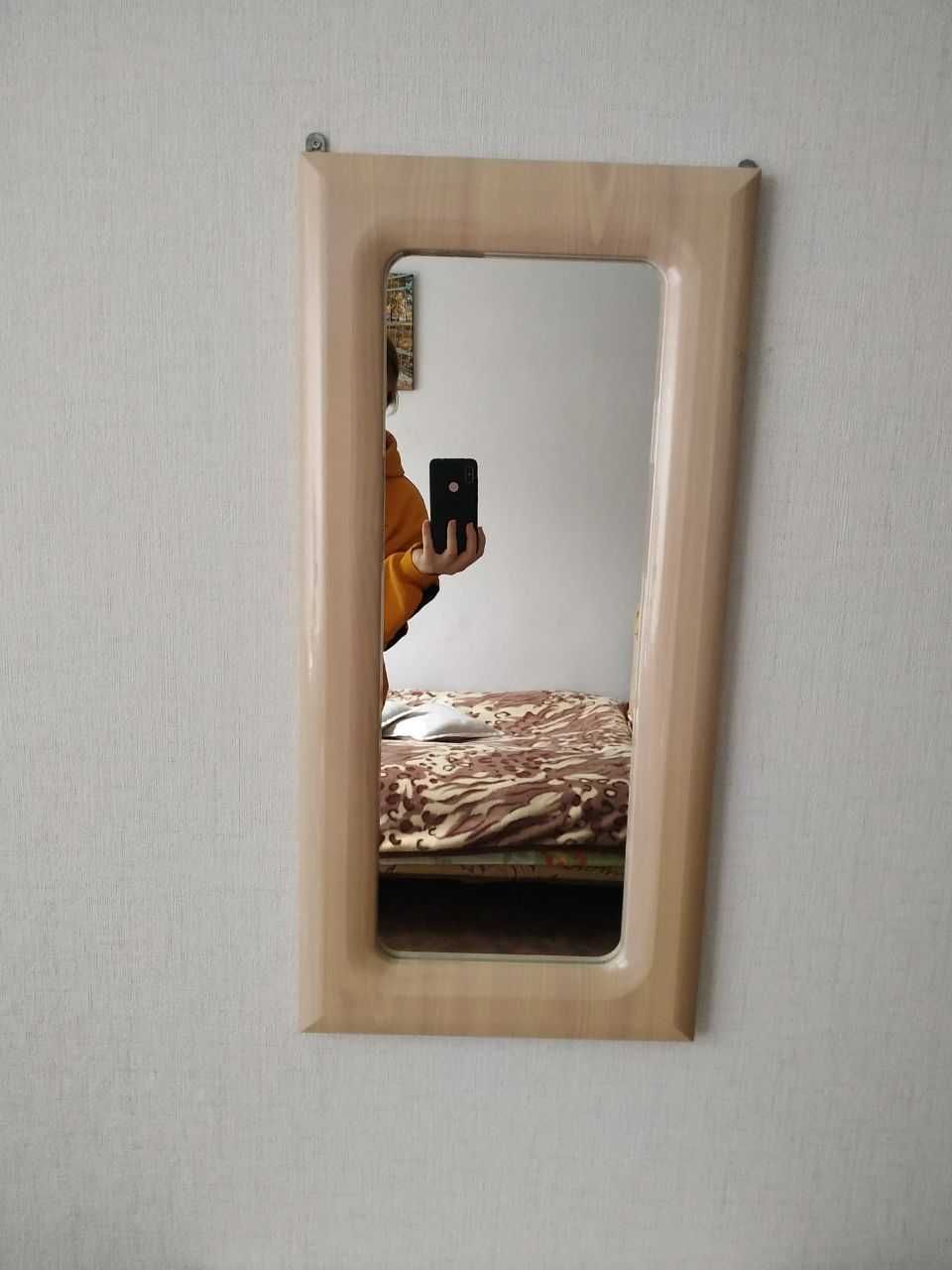 Дитячий туалетний столик з стільцем та дзеркалом