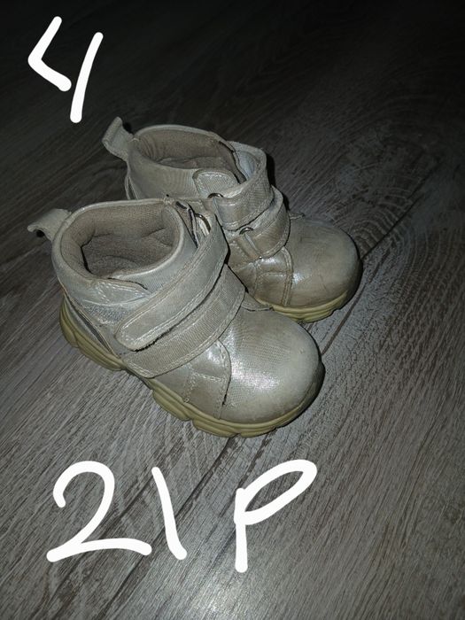 Взуття дитяче на дівчинку від 21 розміру по 24. Дешево