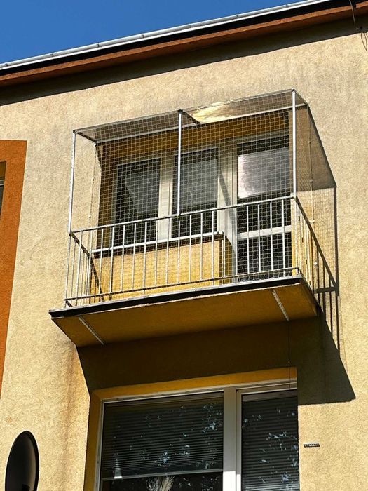 Siatka dla kota, siatka na balkon, taras, przed gołębiami, moskitiery