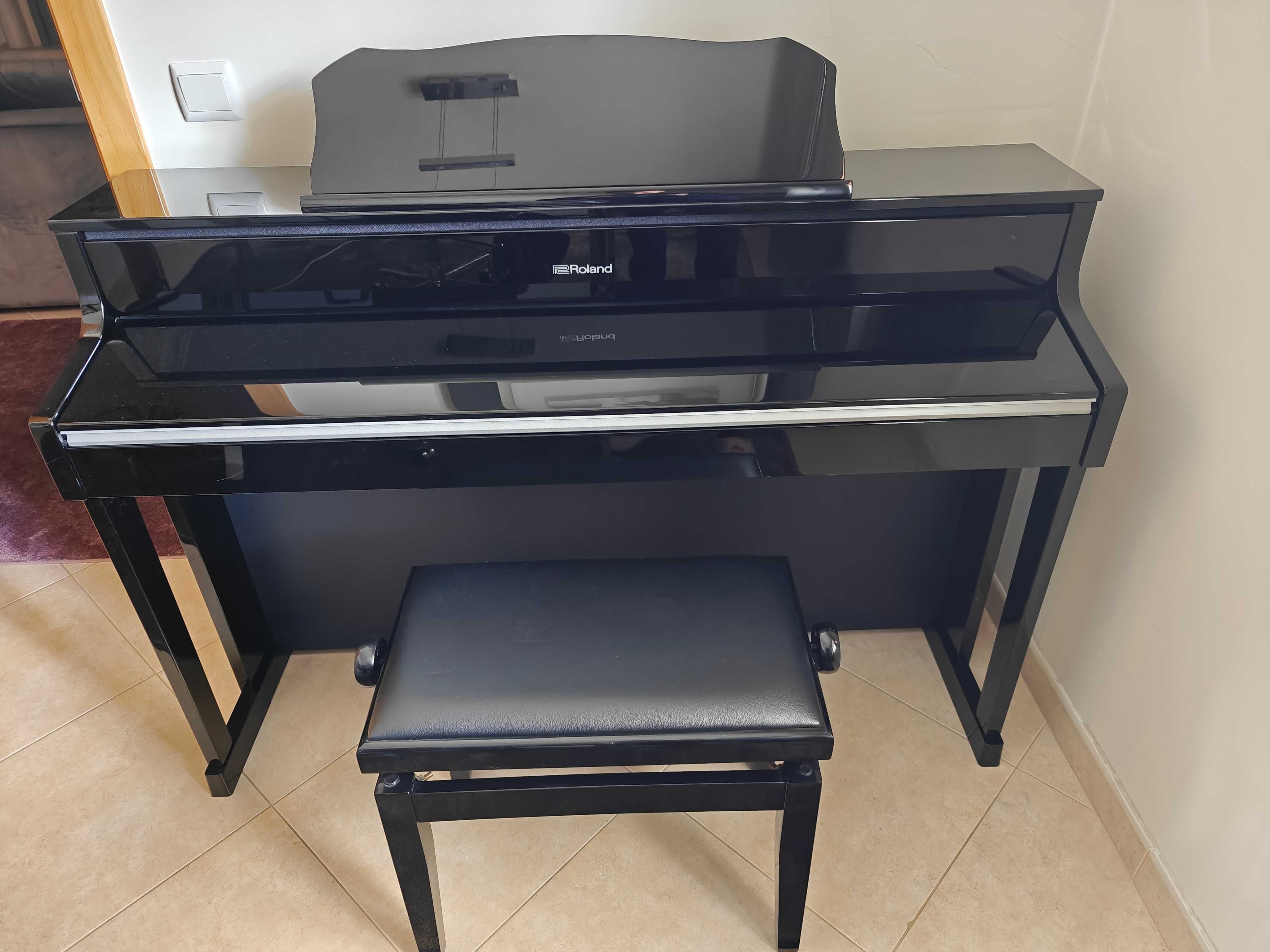 Piano Roland S1 PE Preto Polido + Banco