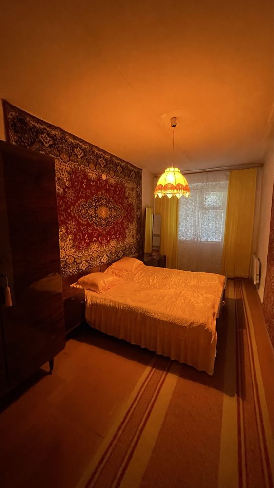 3-кімнатна квартира, вул. Дружби, 60 м²