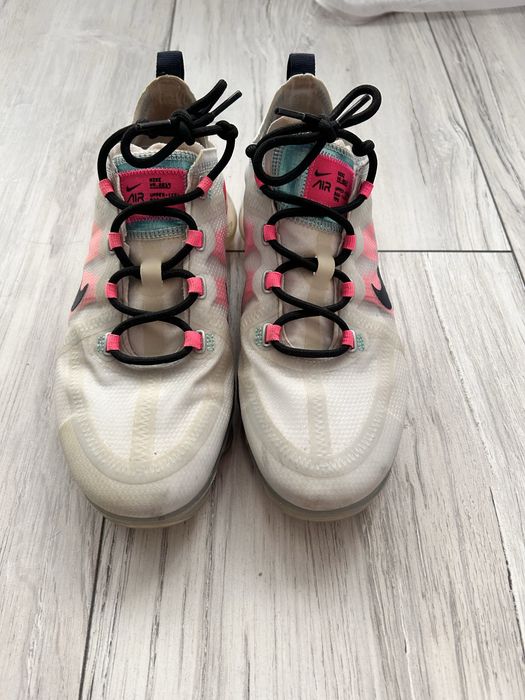 Nike Vapor Max.