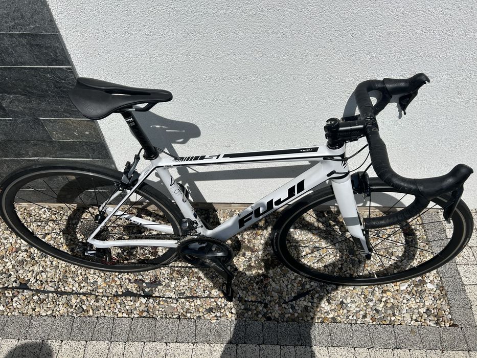 Fuji SL 2.1 rozmiar 52 (S) Ultegra Di2 R8050 na kolach vision