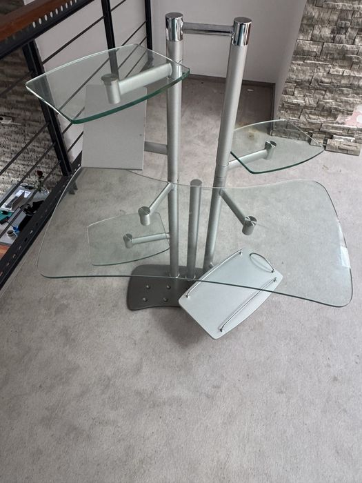 Biurko komputerowe, szklany stolik