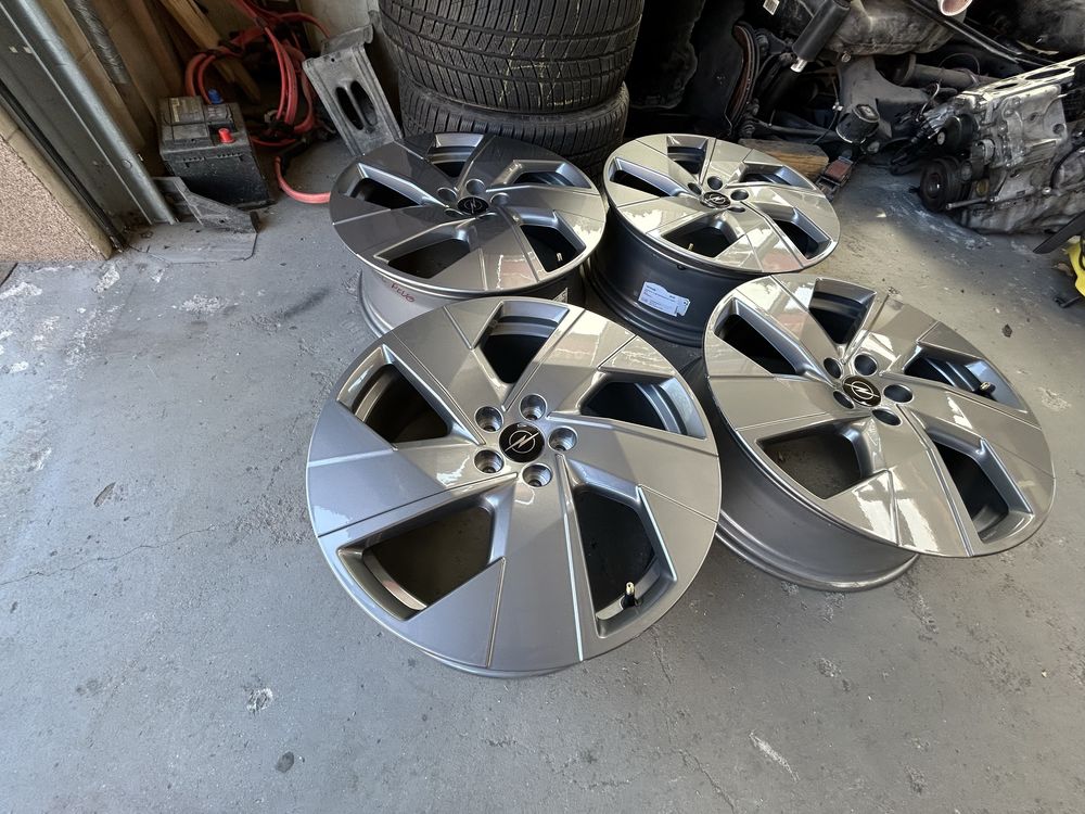 Felgi opel grandland 5x108 R19 ET50 peugeot