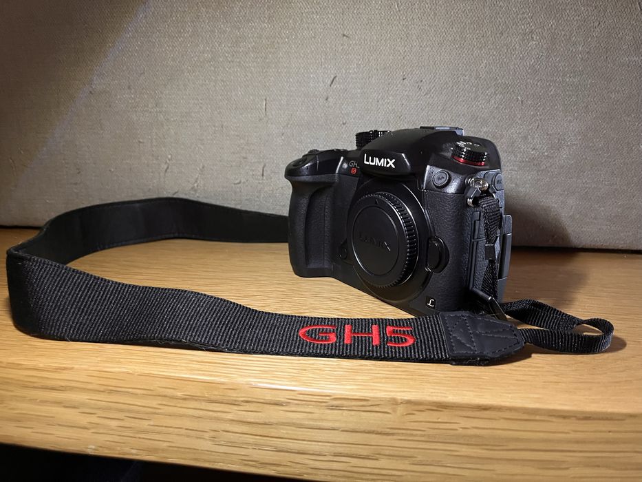 Lumix gh5s (Como Nova) OFERTAS NA DESCRIÇÃO.