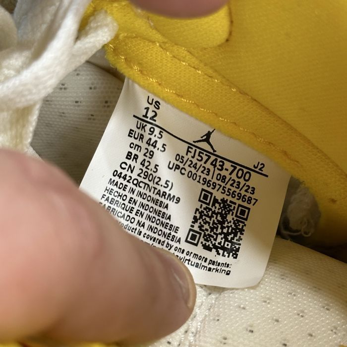 Чоловічі кросівки Air Jordan 1 High Zoom Cmft2 Yellow/Beige FJ5743-700