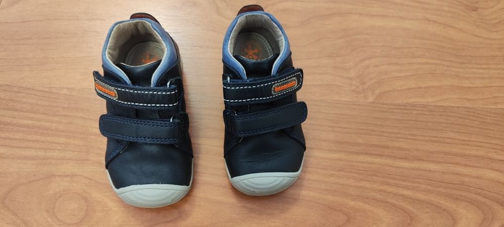 Sapatos biomecanics 22