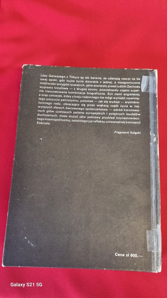 Szkice średniowieczne Jerzy Strzelczyk.