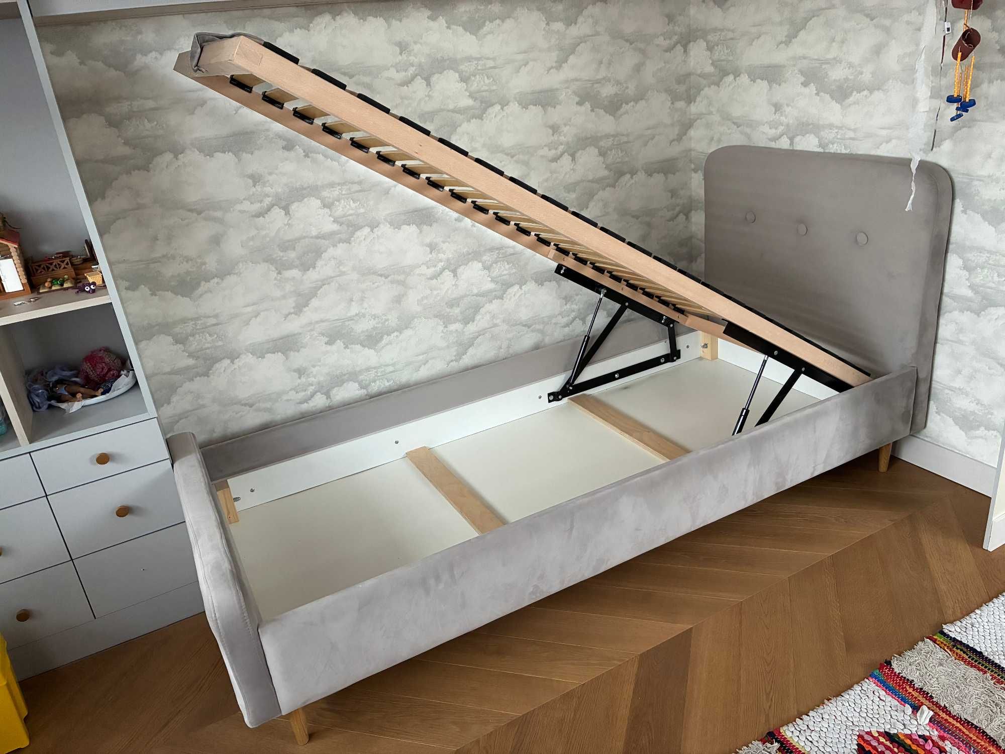 Łóżko tapicerowane 90x200 uniwersalne