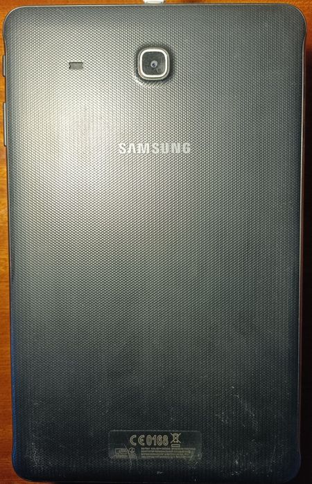 Samsung Galaxy Tab E SM-T561 Black