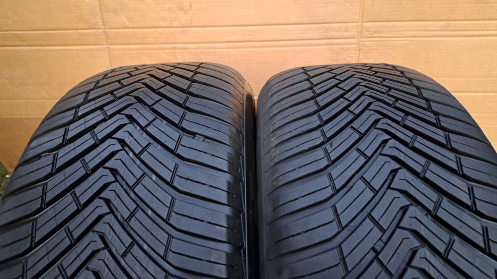 2x 2021r 235 55 R17 103H XL Continental All Season Contact CAŁOROCZNE