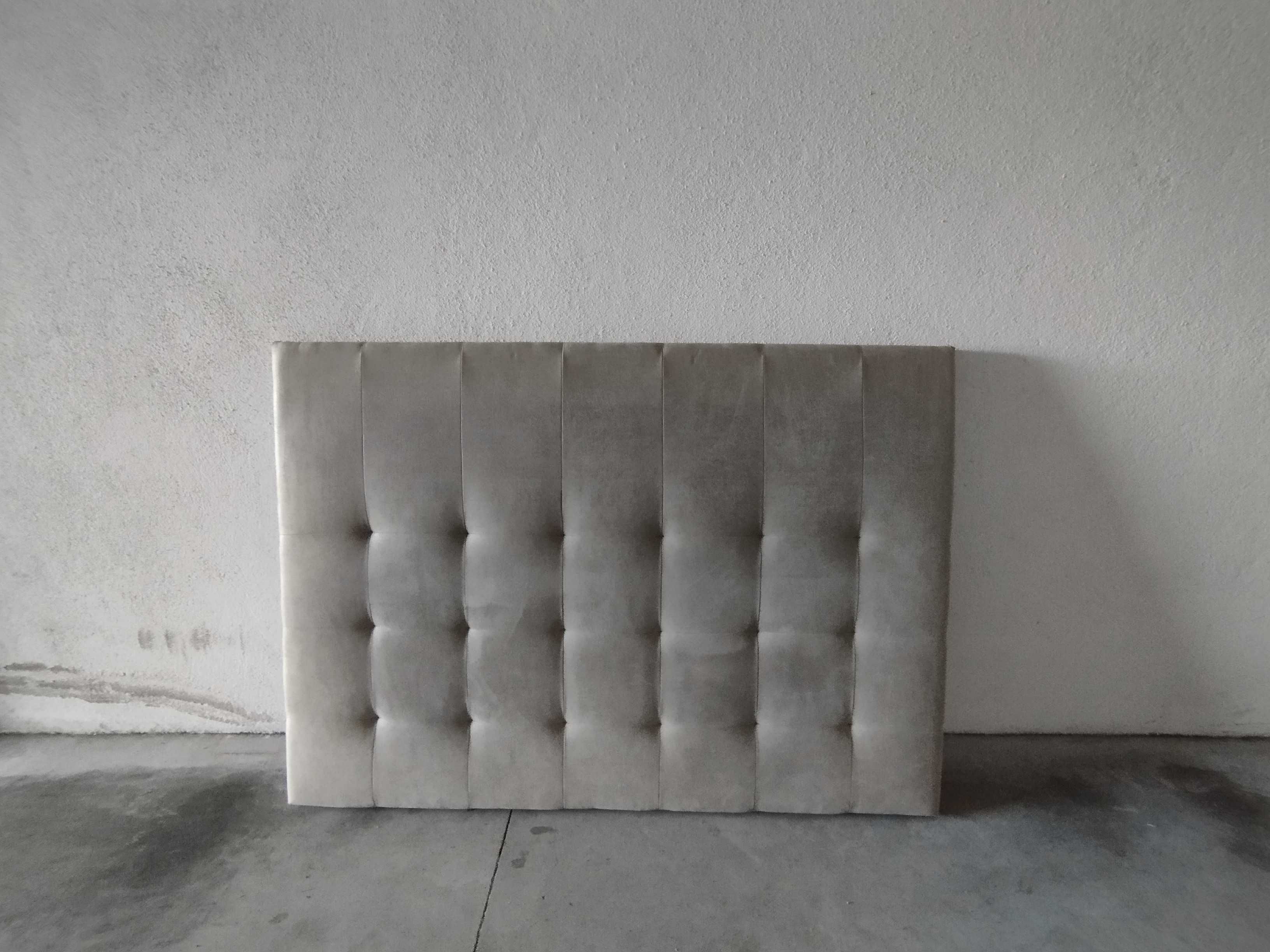 Cama de casal cor grey