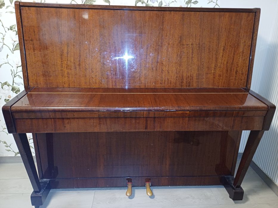 Продам фортепіано