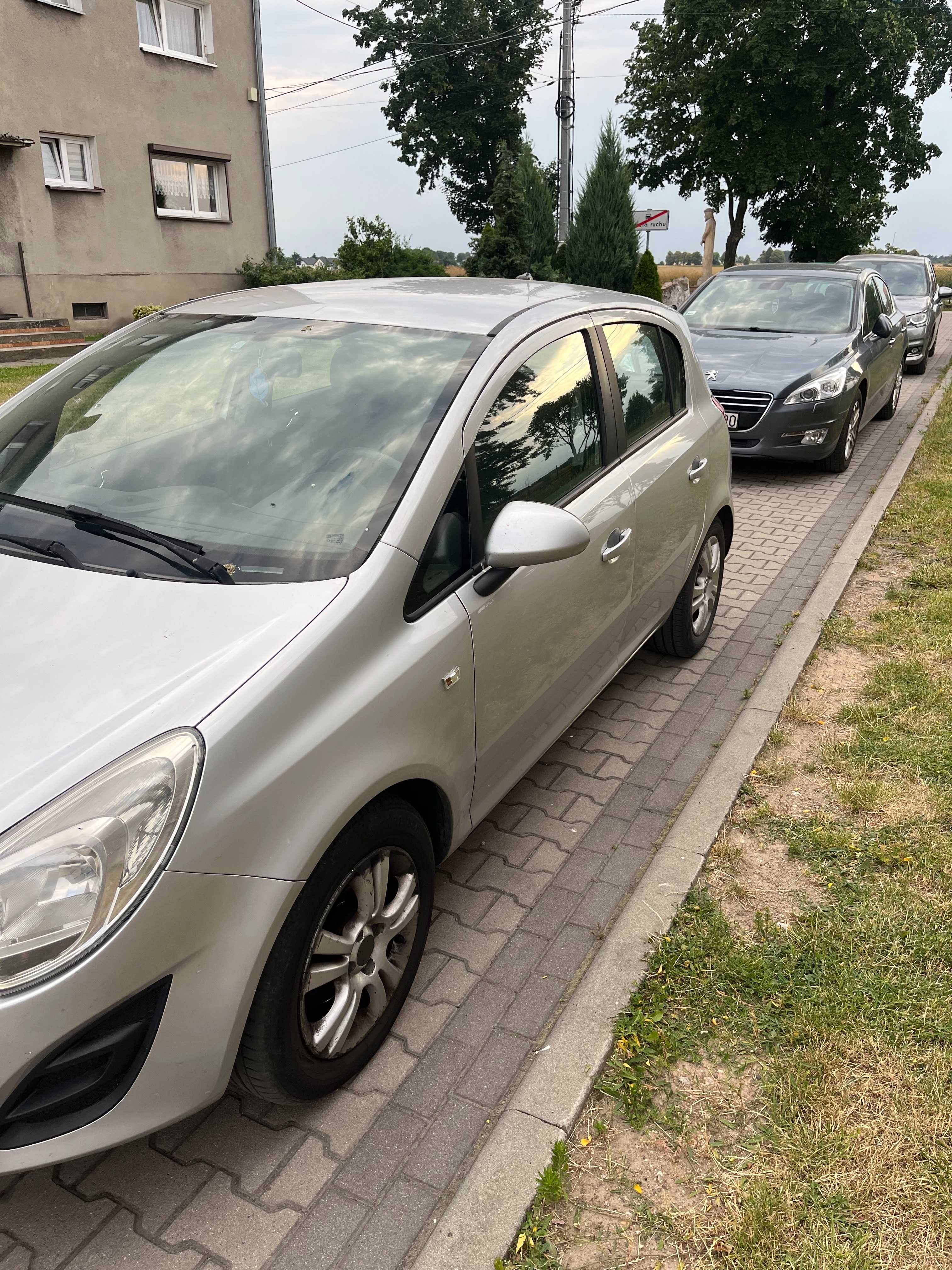 OPEL CORSA D 2013 sprawne, zadbane auto
