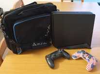 PS4 + 2 comandos + Mala