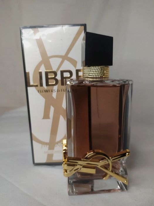 Perfumy Yves Laint Laurent flowers & flames
