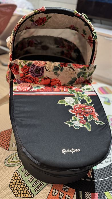 Cybex Priam Gondola