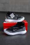 Мужские кроссовки Nike ACG Mountain Fly Gore-Tex Black/White. 40-45