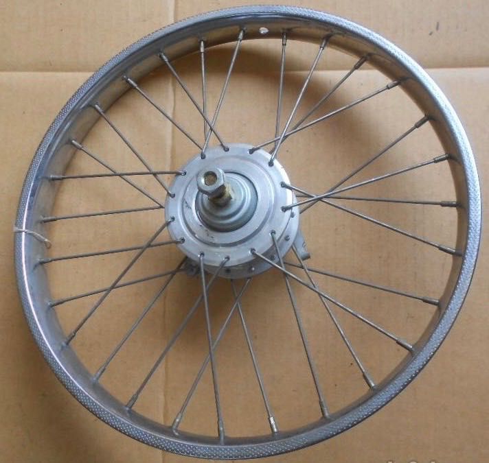 Roda Completa Original para Mobilete Peugeot 102 , 101 , 103 etc