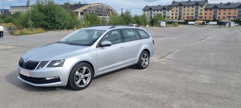Skoda octavia 2019 rok dsg 4x4