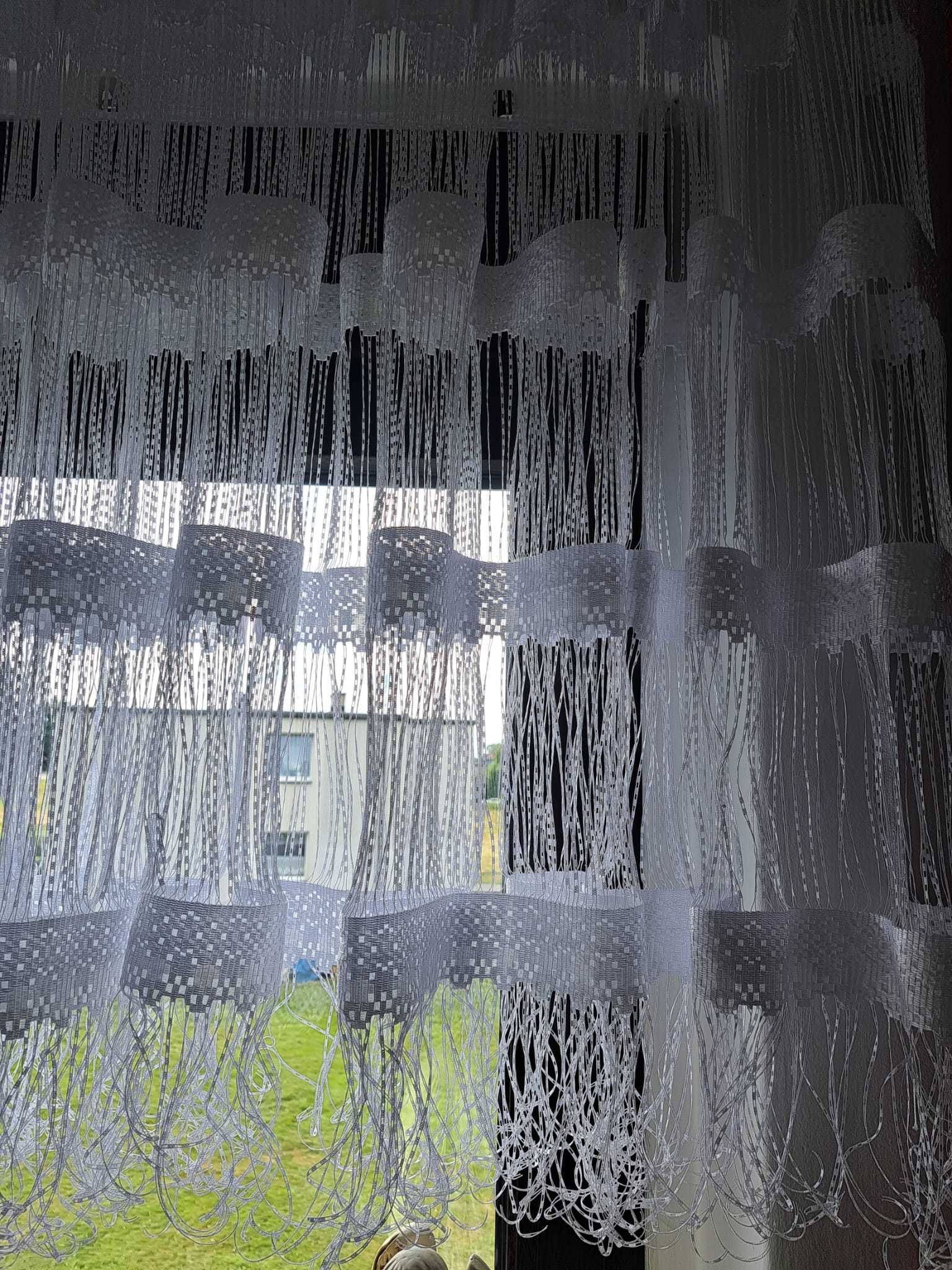 Firana biała sznurkowa 3 panele na żabki