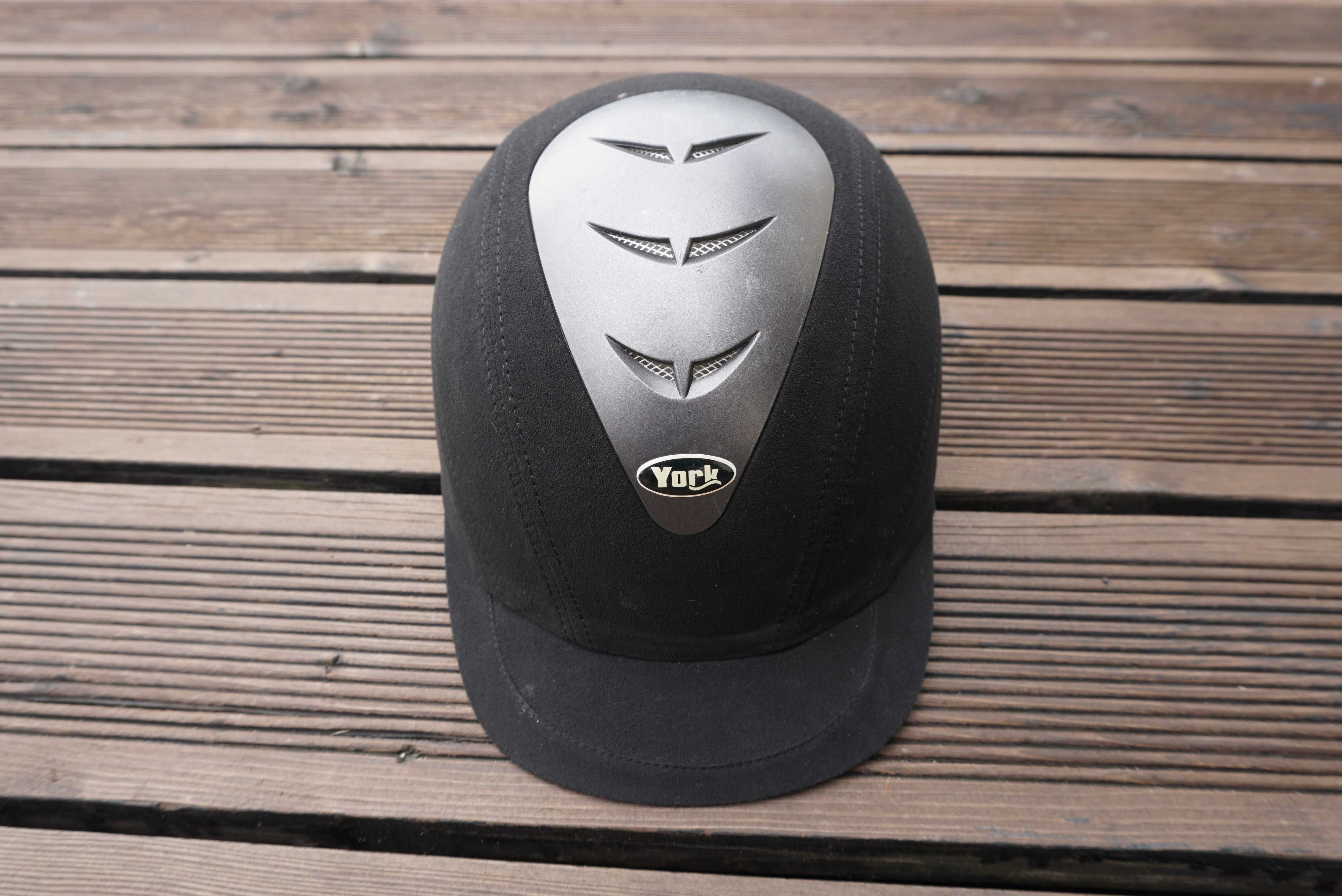 Kask/toczek jeździecki YORK czarny rozmiar 54