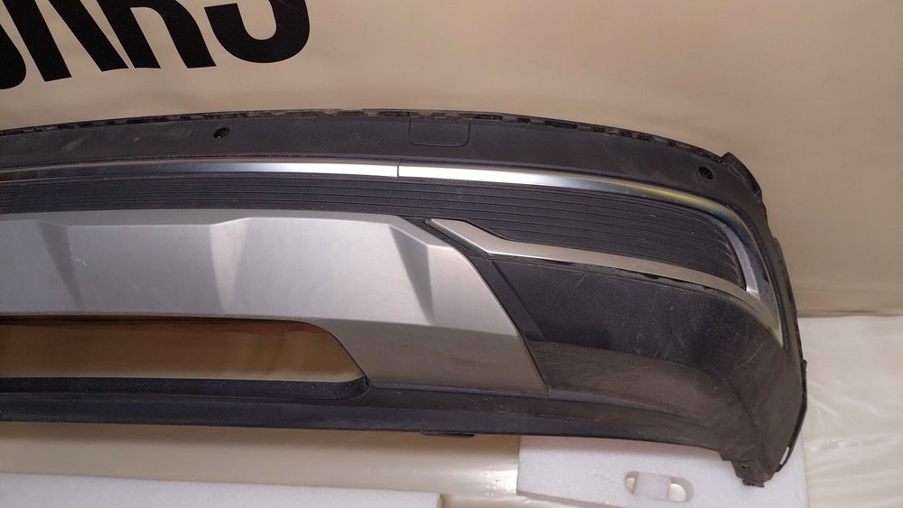 Audi Q7 , 2018- губа бампера, in02103