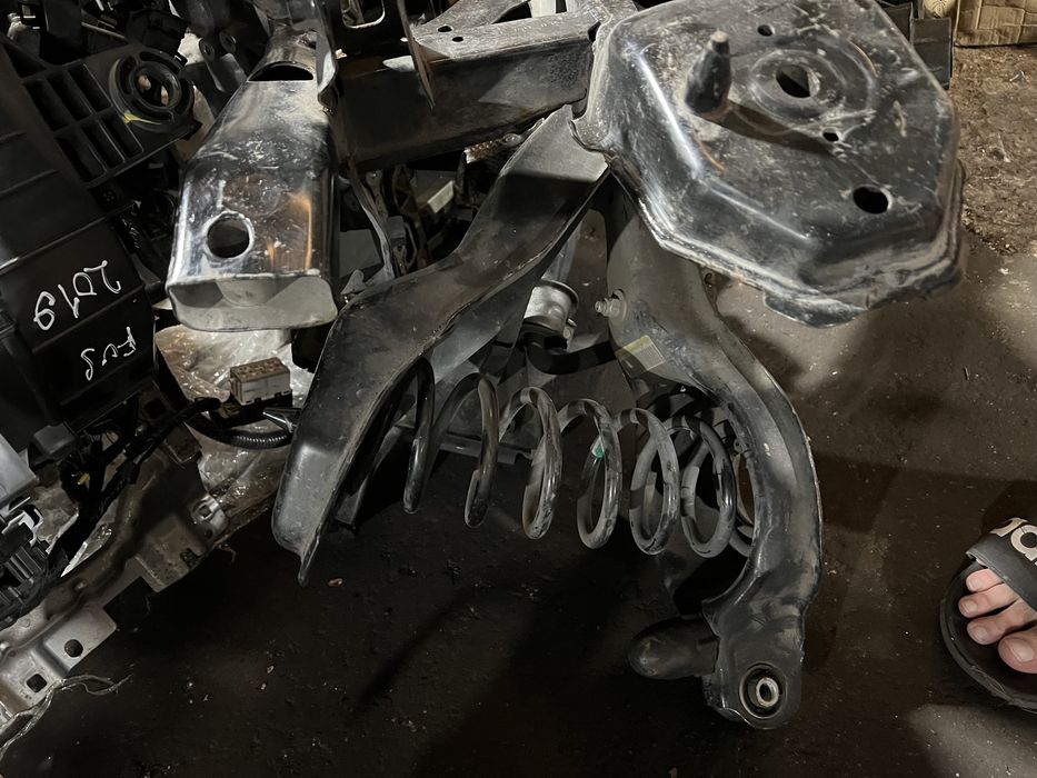 Задний подрамник балка на ford focus 3