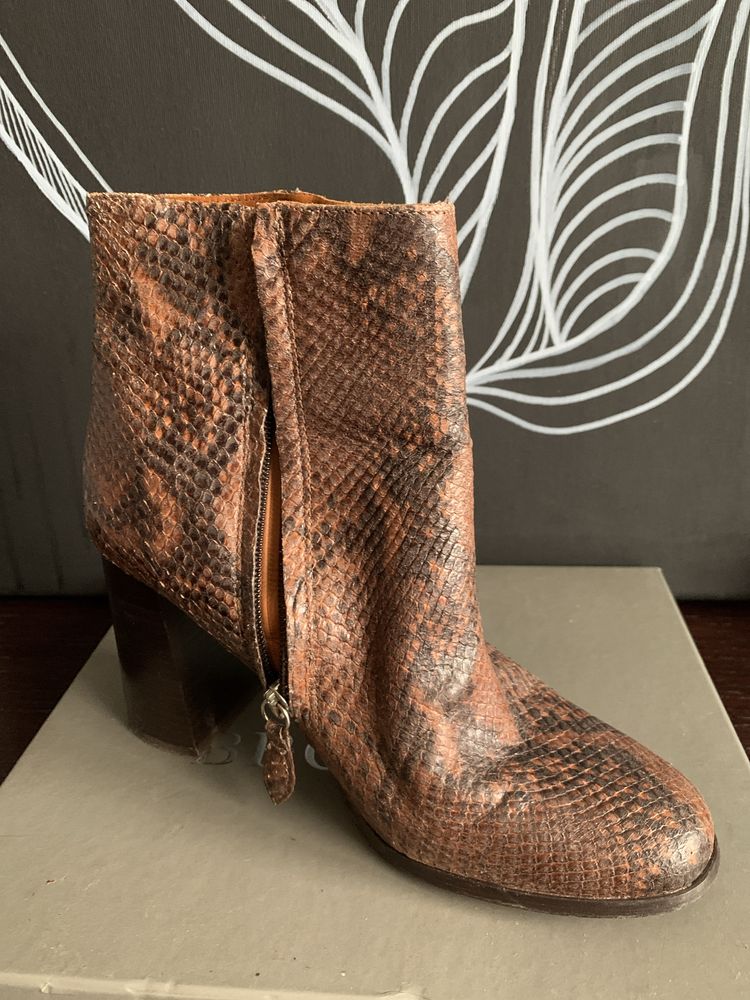 Жіночі шкіряні черевики 39 р Massimo Dutti Іспанія