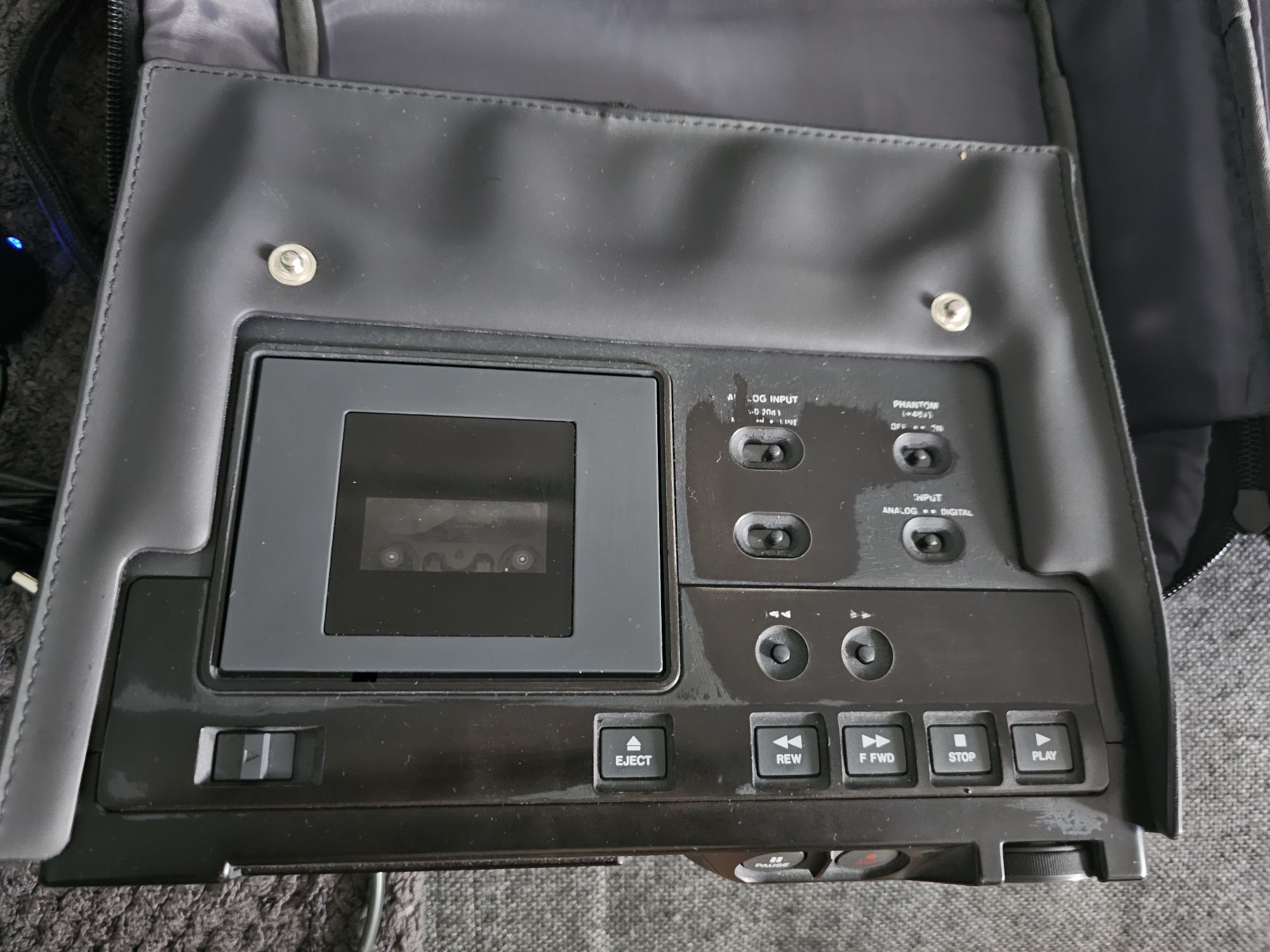Magnetofon cyfrowy DAT TASCAM DA-P1