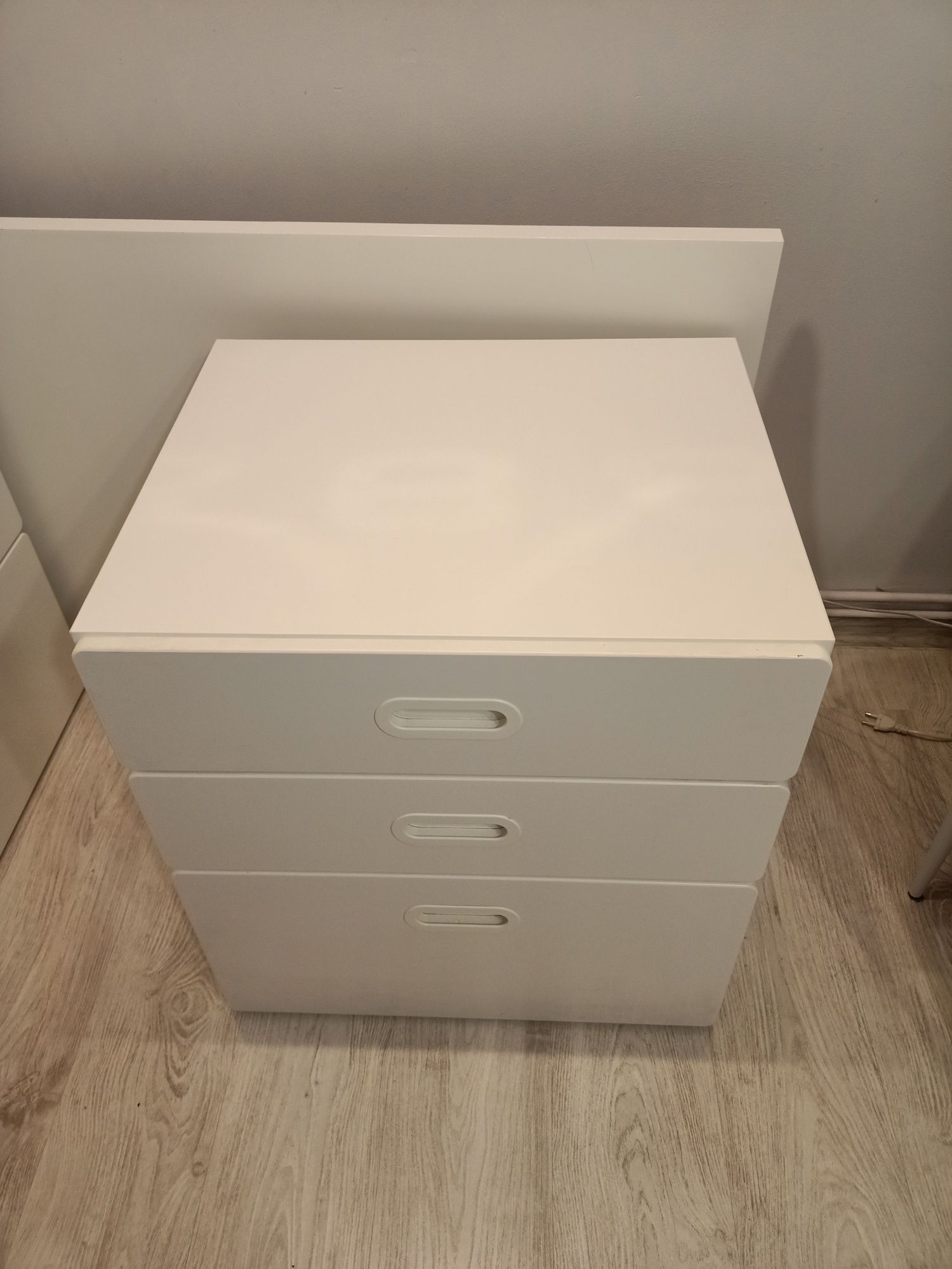 Komoda Smastad Ikea