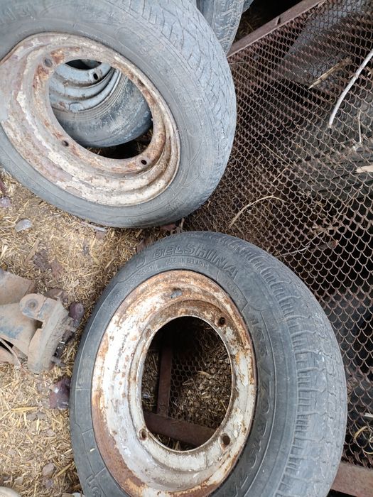 Диски колёса на УАЗс иномарки не знаю с чего