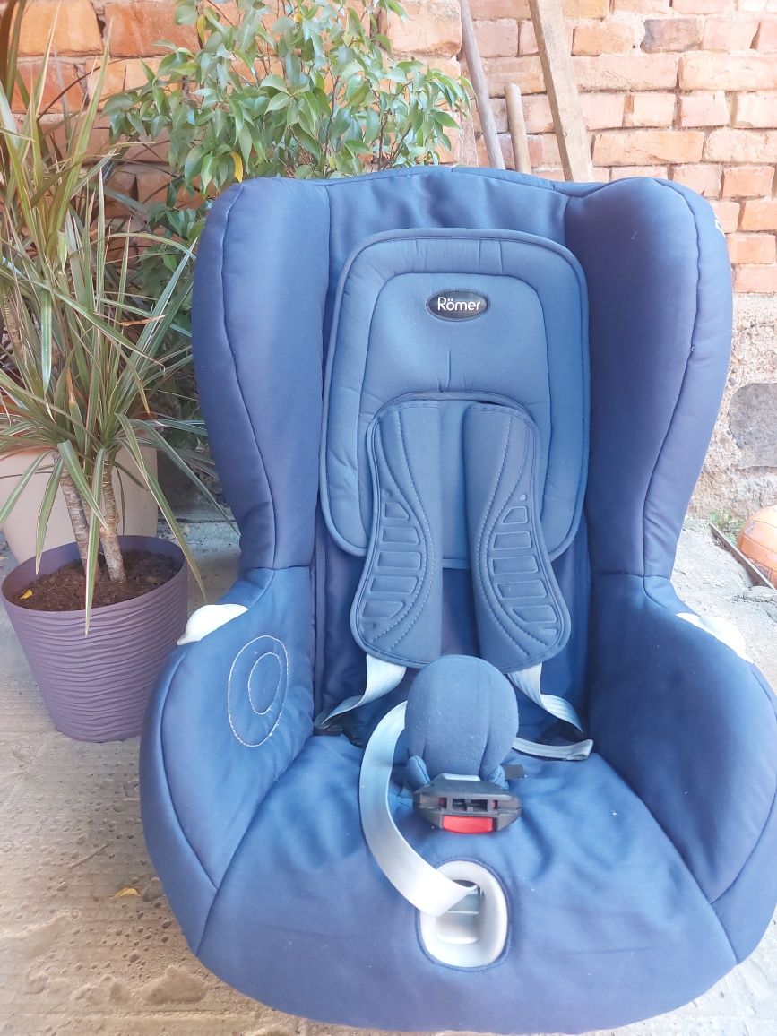 Britax Romer Versafix автокрісло 9-18 кг Німеччина