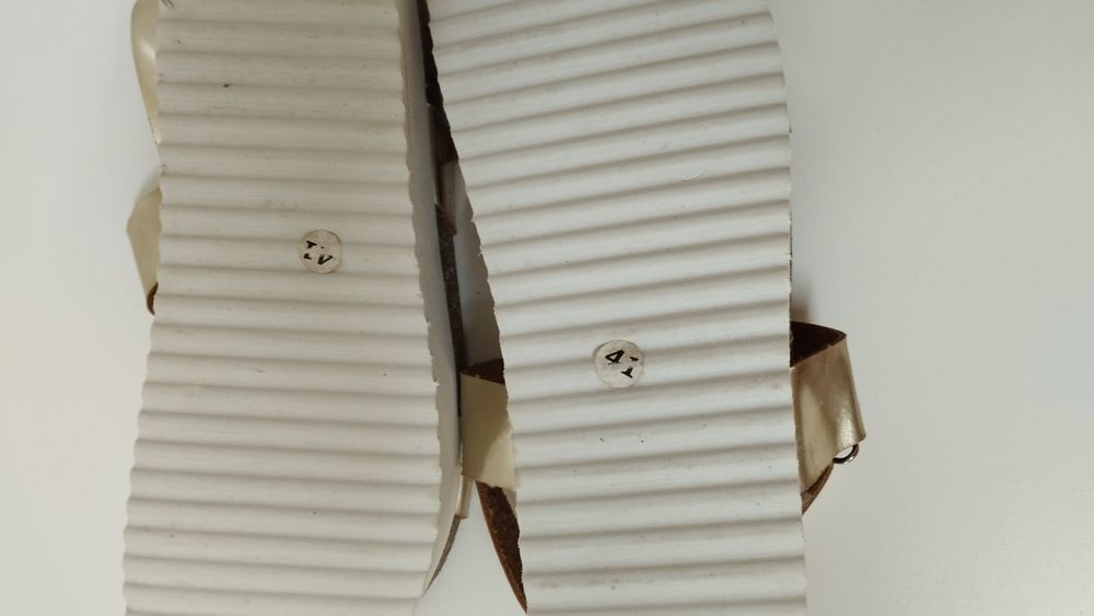 Sandálias de senhora