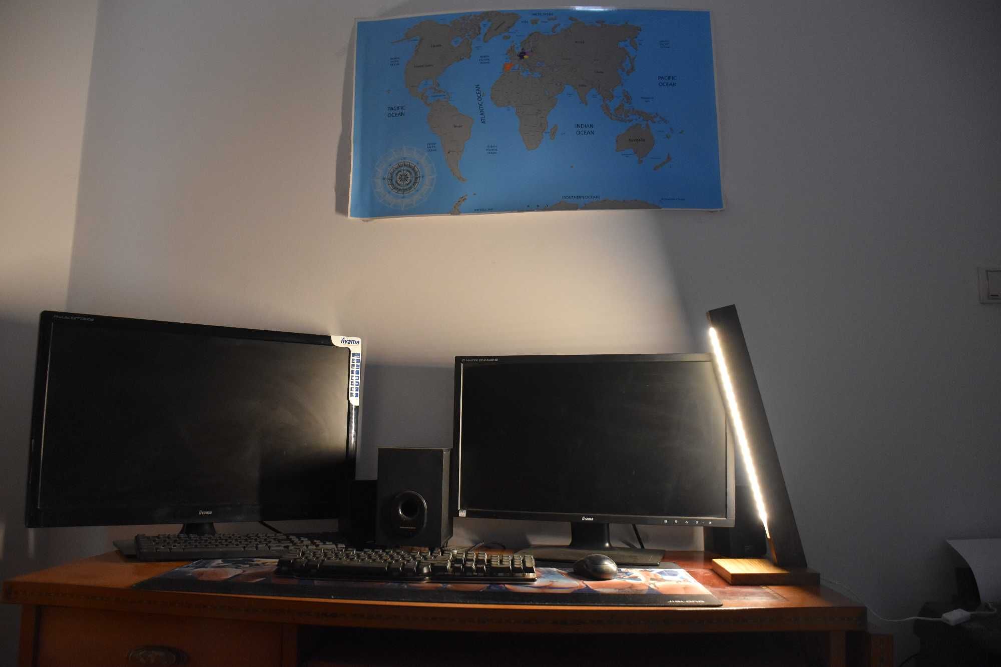 Lampka biurkowa LED