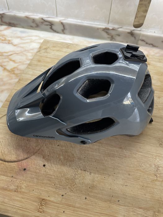 Capacete BTT Cannondale