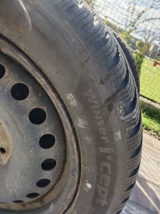 Sprzedam koła zimowe Ford Mondeo Focus MK3 MK4 MK5