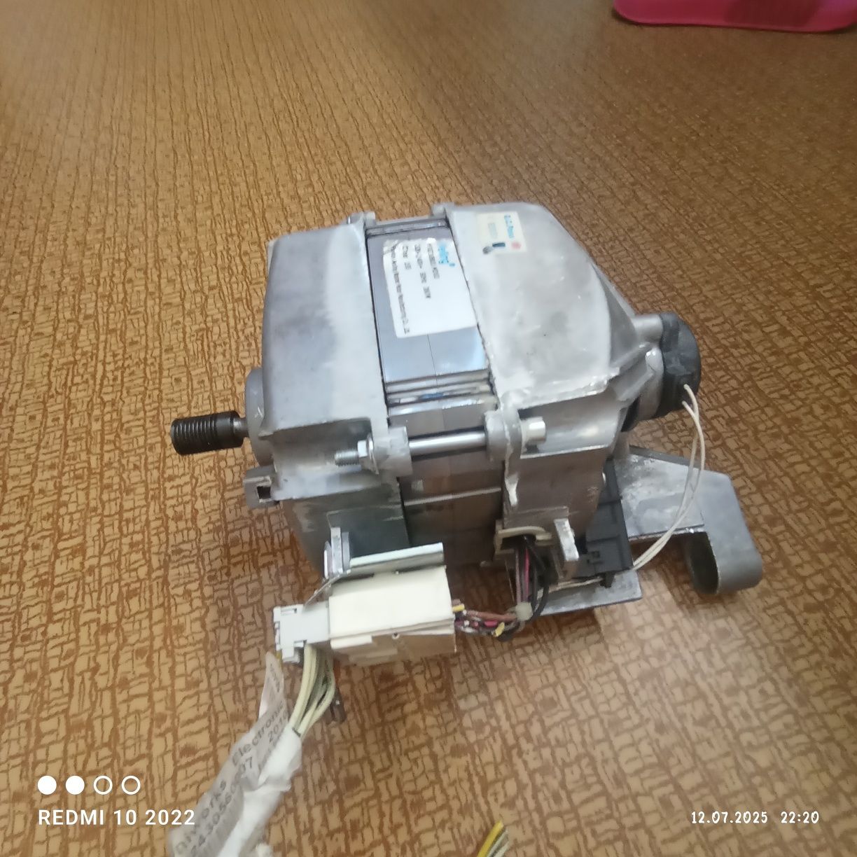 Двигатель на стиральную машину zanussi и малютка