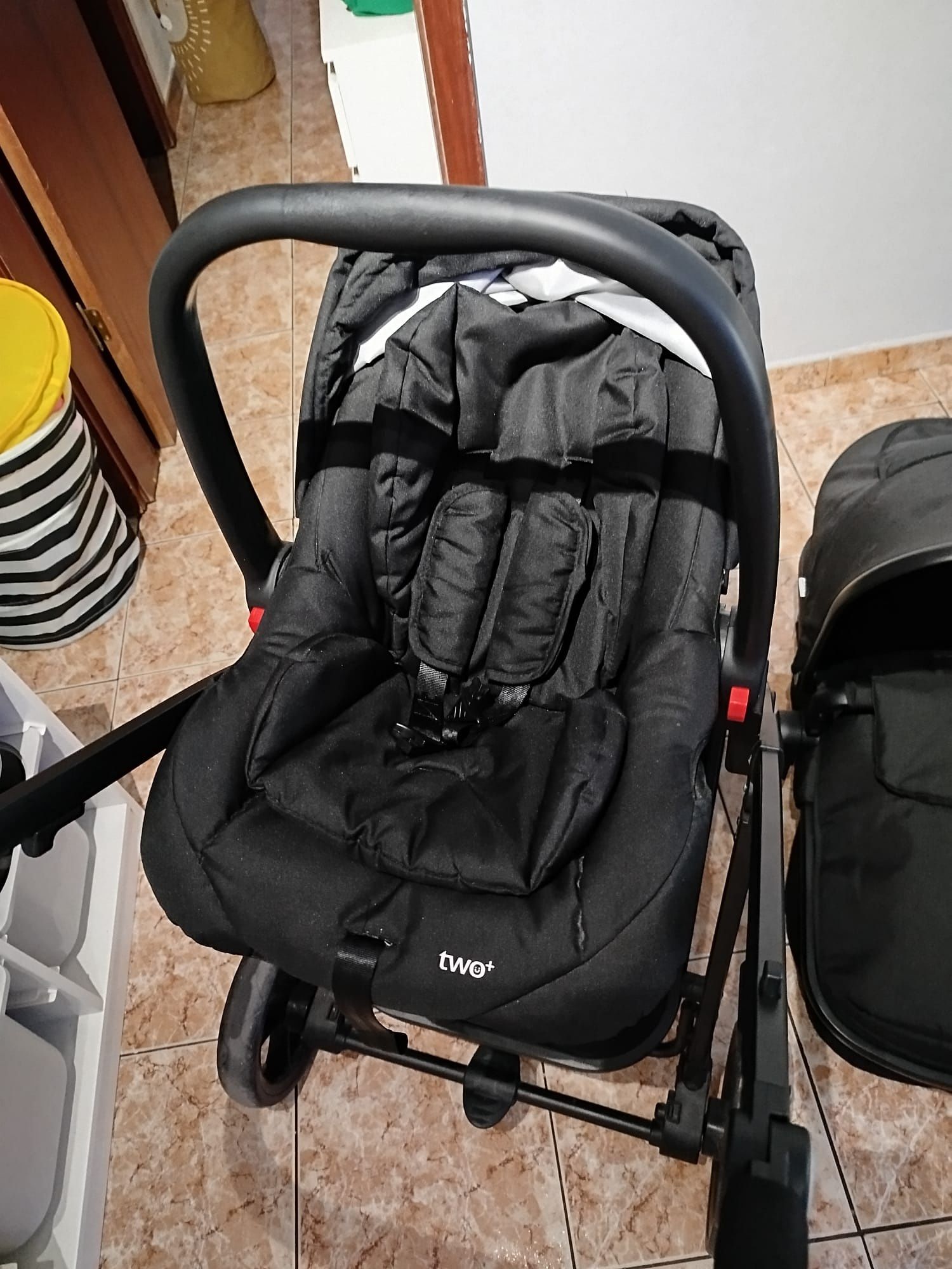Carrinho de bebê  210€