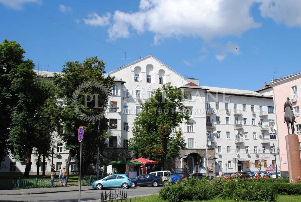 Продаж 3к квартири з новим ремонтом Золоті Ворота Софійський собор