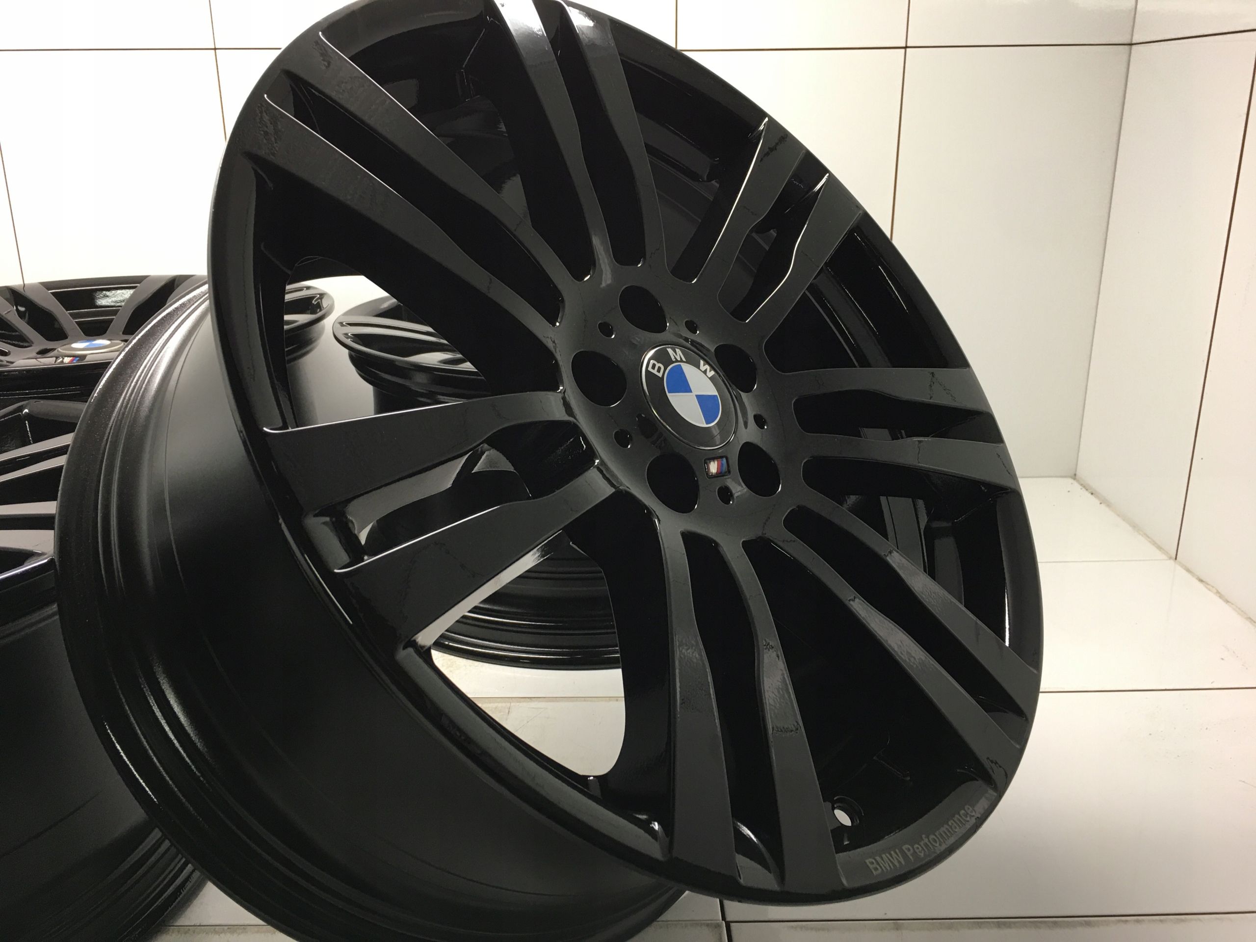 Felgi 20 BMW X5 X6 m Pakiet Performance F15 F16