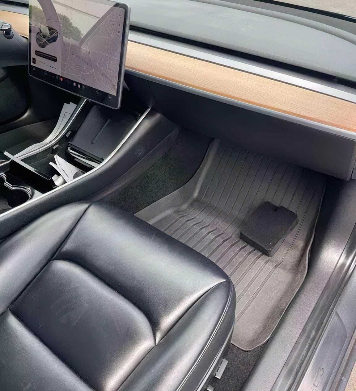 Tesla Model 3 Standard Range 2020