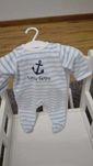 Babygrow riscas azuis claras tamanho 56