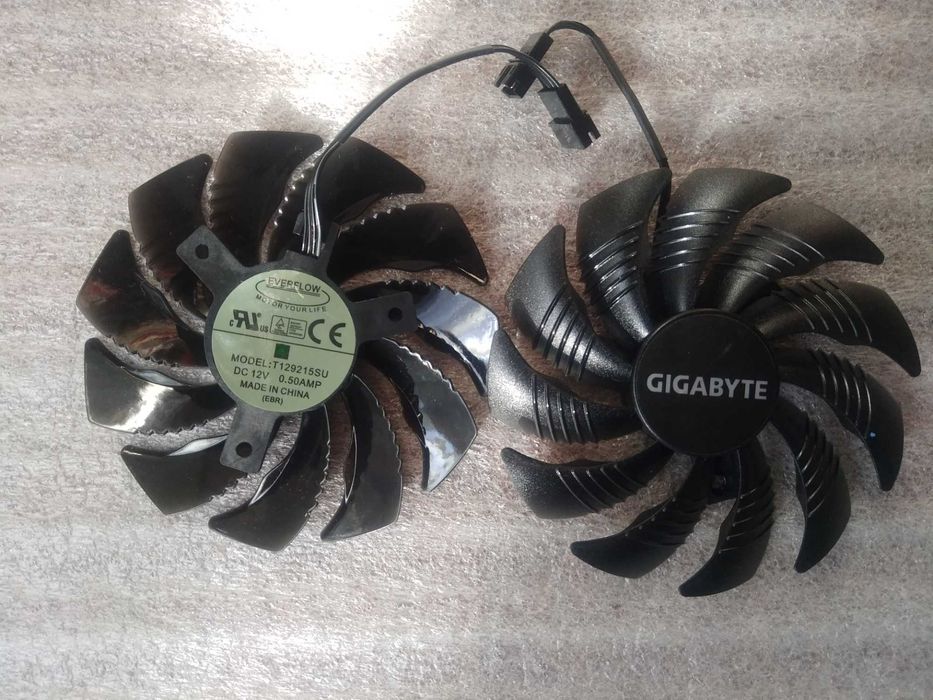 Вентилятор Gigabyte Everflow T129215SU/t129215bu 83 86 мм