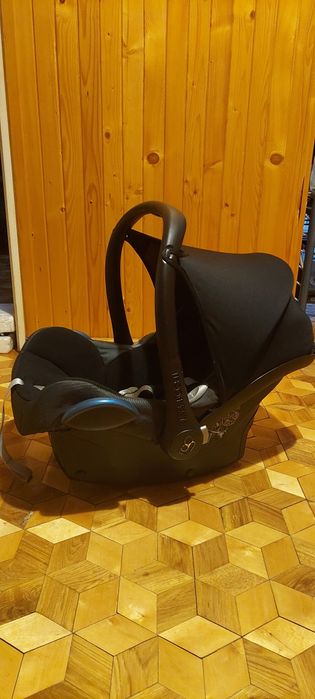 Fotelik samochodowy/nosidełko Maxi Cosi Cabrio Fix 0-13, kg
