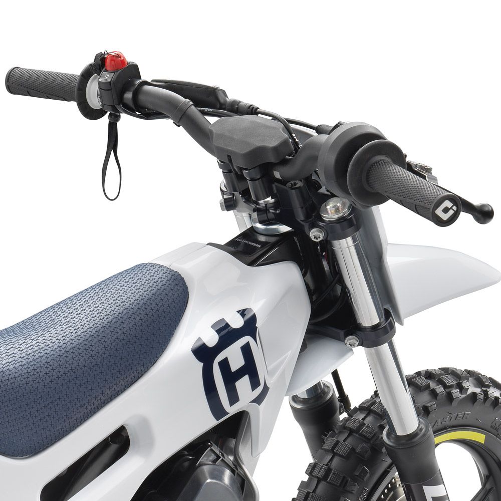 Husqvarna EE2 eletrica