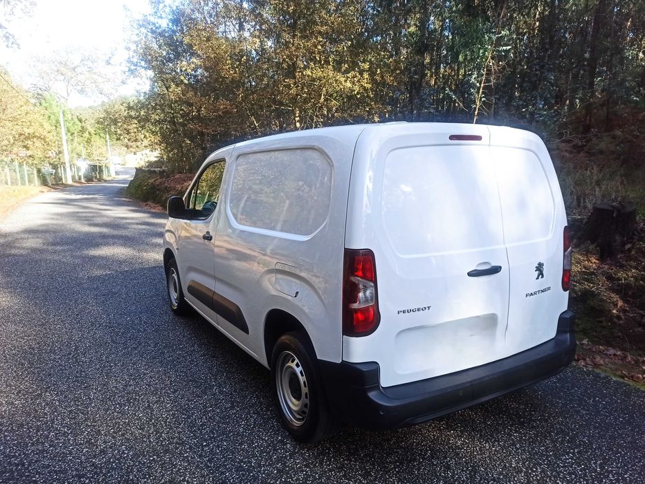 Peugeot Partner 2021 (IVA DEDUTIVEL)