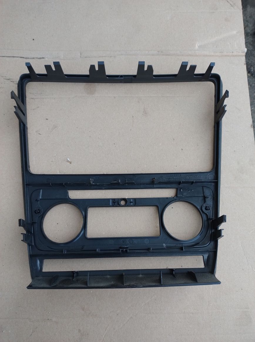 Radio CD ramka Skoda Octavia II